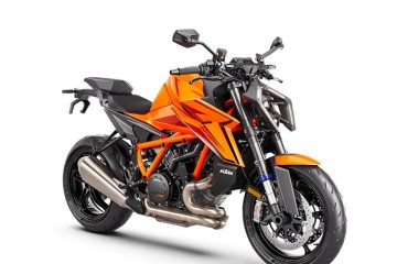 KTM DUKE 1390 R EVO orange MY24 / Gdańsk / Motocykle 3City /